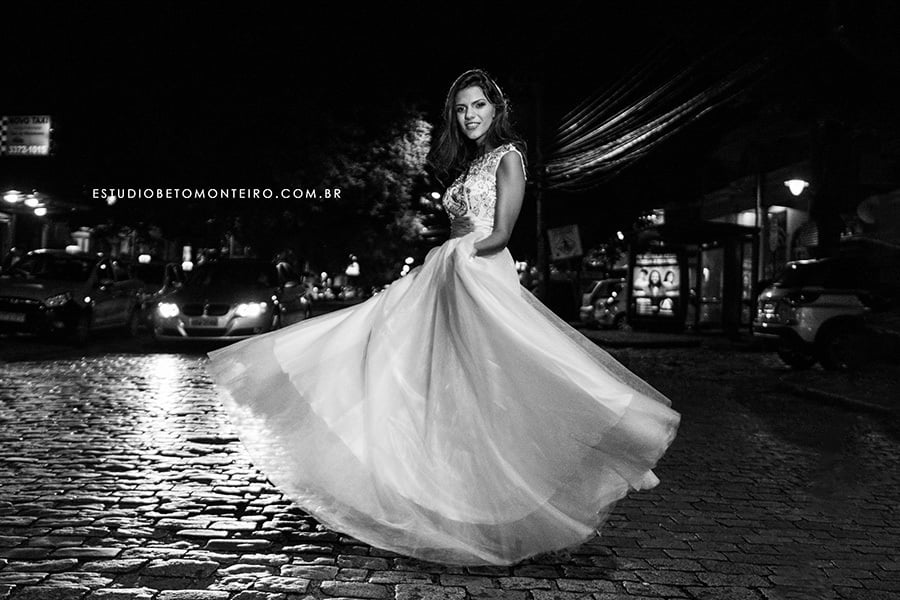 Aniversário de 15 anos - Cobertura fotografica - Cobertura de filmagem - Foto e Filmagem de 15 anos - Debutante - Estúdio Beto Monteiro - Curitiba