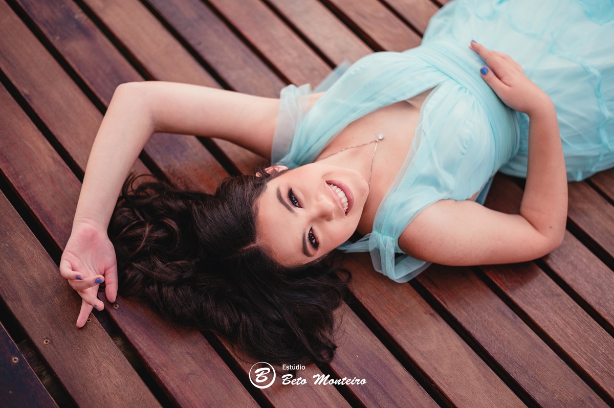 Aniversário de 15 anos - Foto e Filmagem - Debutante - Estúdio Beto Monteiro - Curitiba - fotografo de 15 anos - fotógrafa - sessão de fotos - book de fotos - book de 15 anos - fotografo - chácara happy ranch - vestido - vestido de debutante - Anne Lisa