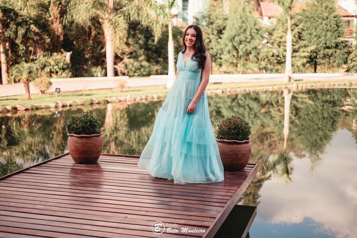 Aniversário de 15 anos - Foto e Filmagem - Debutante - Estúdio Beto Monteiro - Curitiba - fotografo de 15 anos - fotógrafa - sessão de fotos - book de fotos - book de 15 anos - fotografo - chácara happy ranch - vestido - vestido de debutante - Anne Lisa