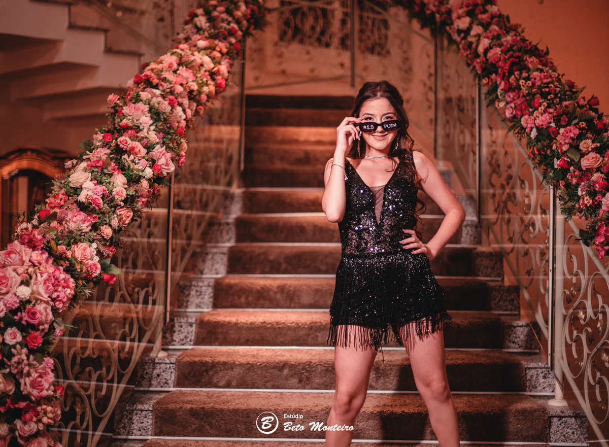 Aniversário de 15 anos - Foto e Filmagem - Debutante - Estúdio Beto Monteiro - Curitiba - fotografo de 15 anos - sessao de fotos - book de 15 anos - fotografo - Maria eduarda rossato - castello reale - pedro aquino - sol cerimonial - vestido azul