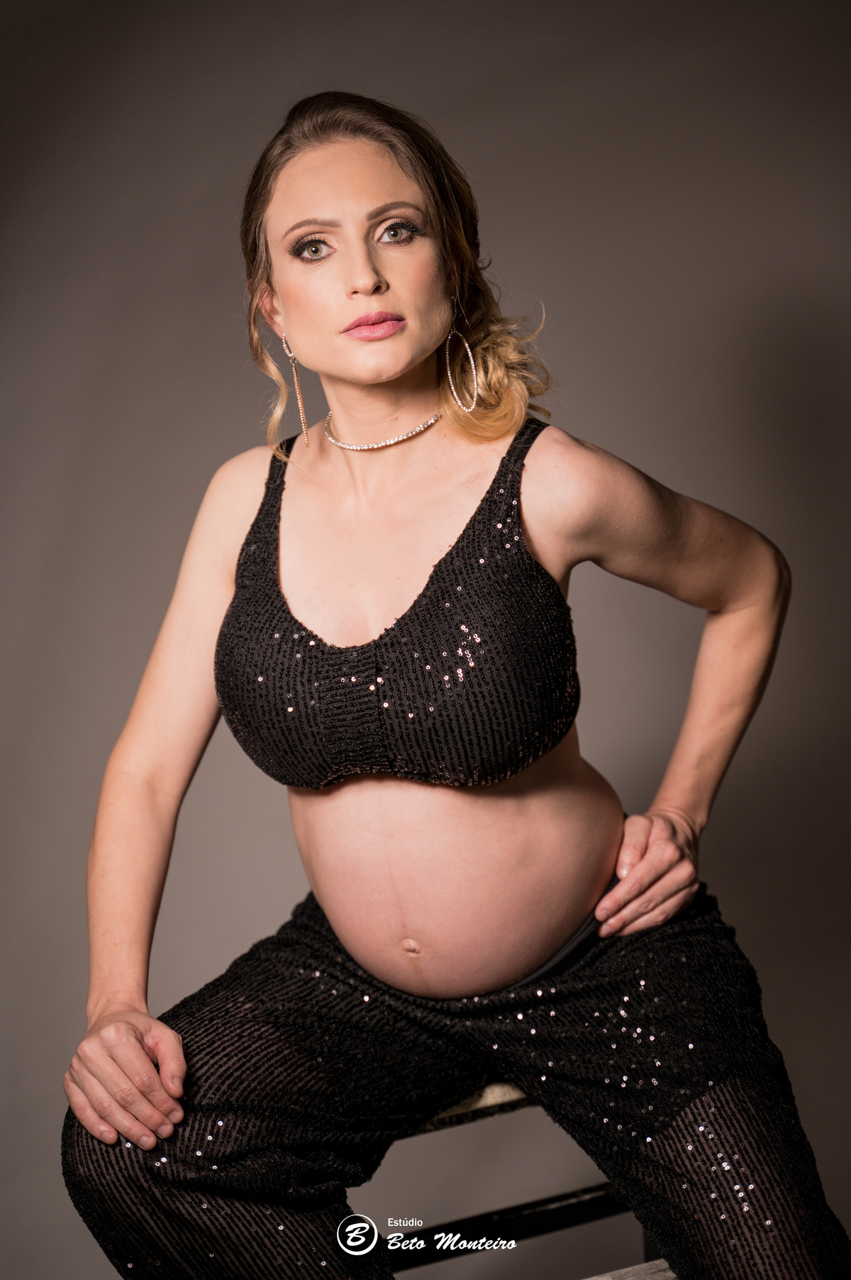 Book Gestante e Família em Curitiba - Book de gestante em estúdio - ensaio de gestante - book em estúdio - sessão fotográfica - Grávida - Gestação - Sessão de gestante - Estúdio Beto Monteiro - Andressa Troian - Andry - Anna Mey