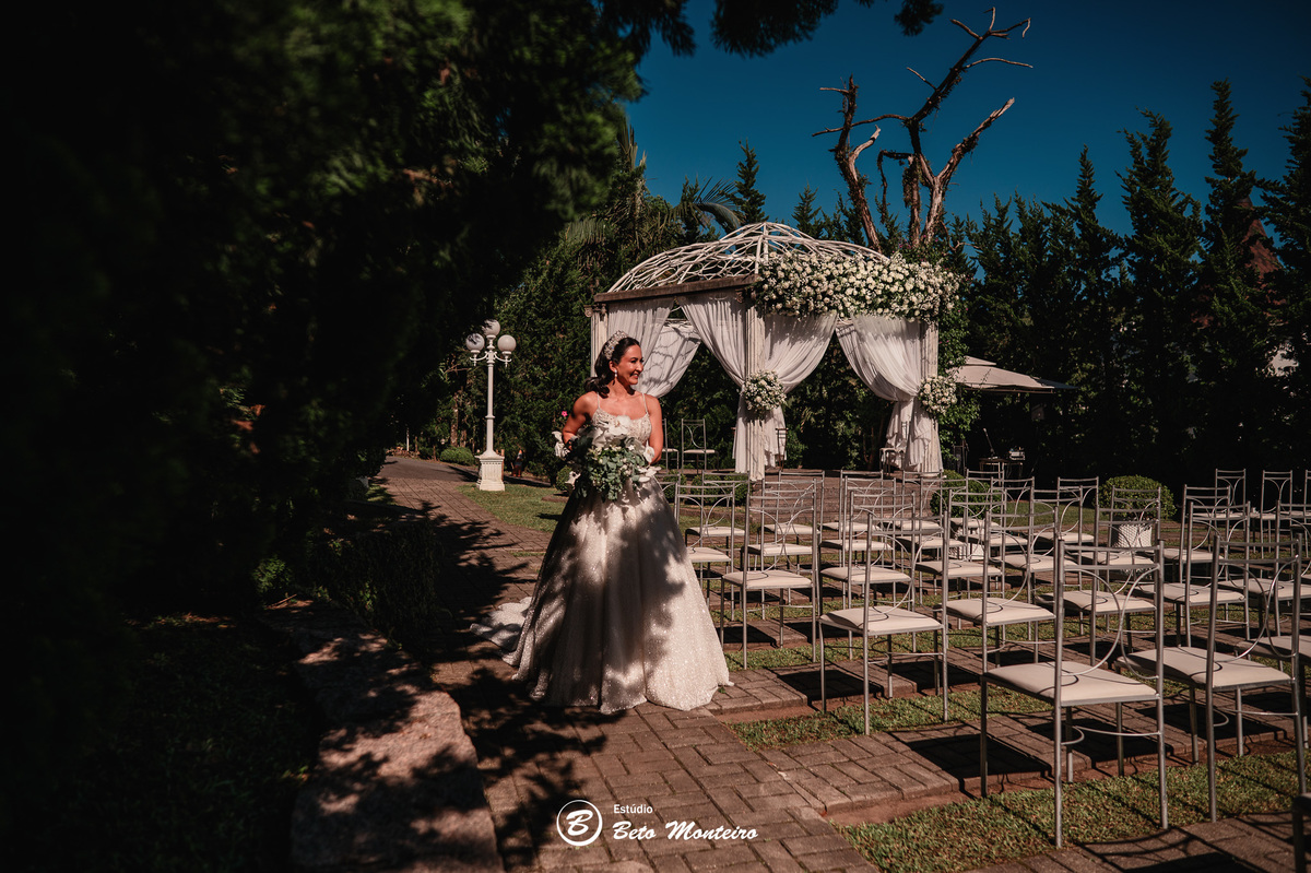 fotografo de casamento - videos de casamento - filmagem - casamento - cinegrafista - filmmaker - wedding - produtora - curitiba - estudio beto monteiro - casal - pre wedding - emma e carlos - castello reale - colombo - casamento externo