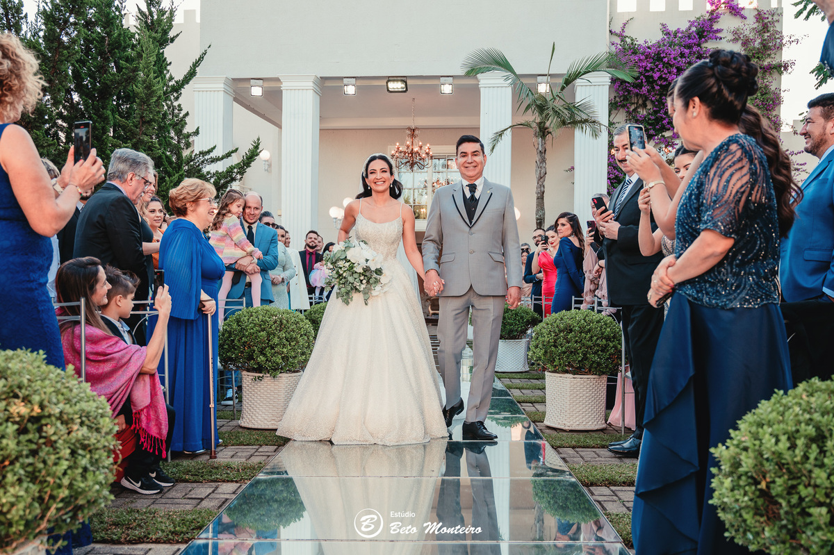 fotografo de casamento - videos de casamento - filmagem - casamento - cinegrafista - filmmaker - wedding - produtora - curitiba - estudio beto monteiro - casal - pre wedding - emma e carlos - castello reale - colombo - casamento externo