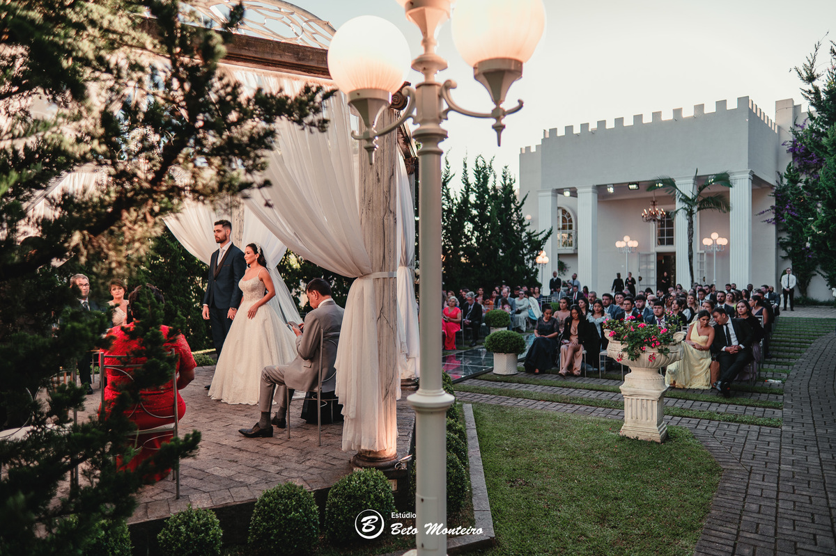 fotografo de casamento - videos de casamento - filmagem - casamento - cinegrafista - filmmaker - wedding - produtora - curitiba - estudio beto monteiro - casal - pre wedding - emma e carlos - castello reale - colombo - casamento externo