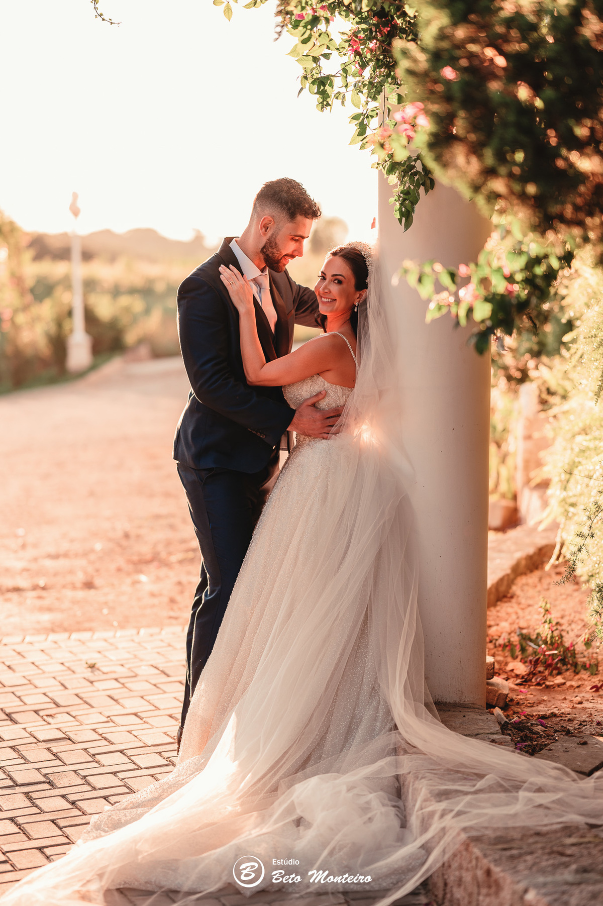 fotografo de casamento - videos de casamento - filmagem - casamento - cinegrafista - filmmaker - wedding - produtora - curitiba - estudio beto monteiro - casal - pre wedding - emma e carlos - castello reale - colombo - casamento externo
