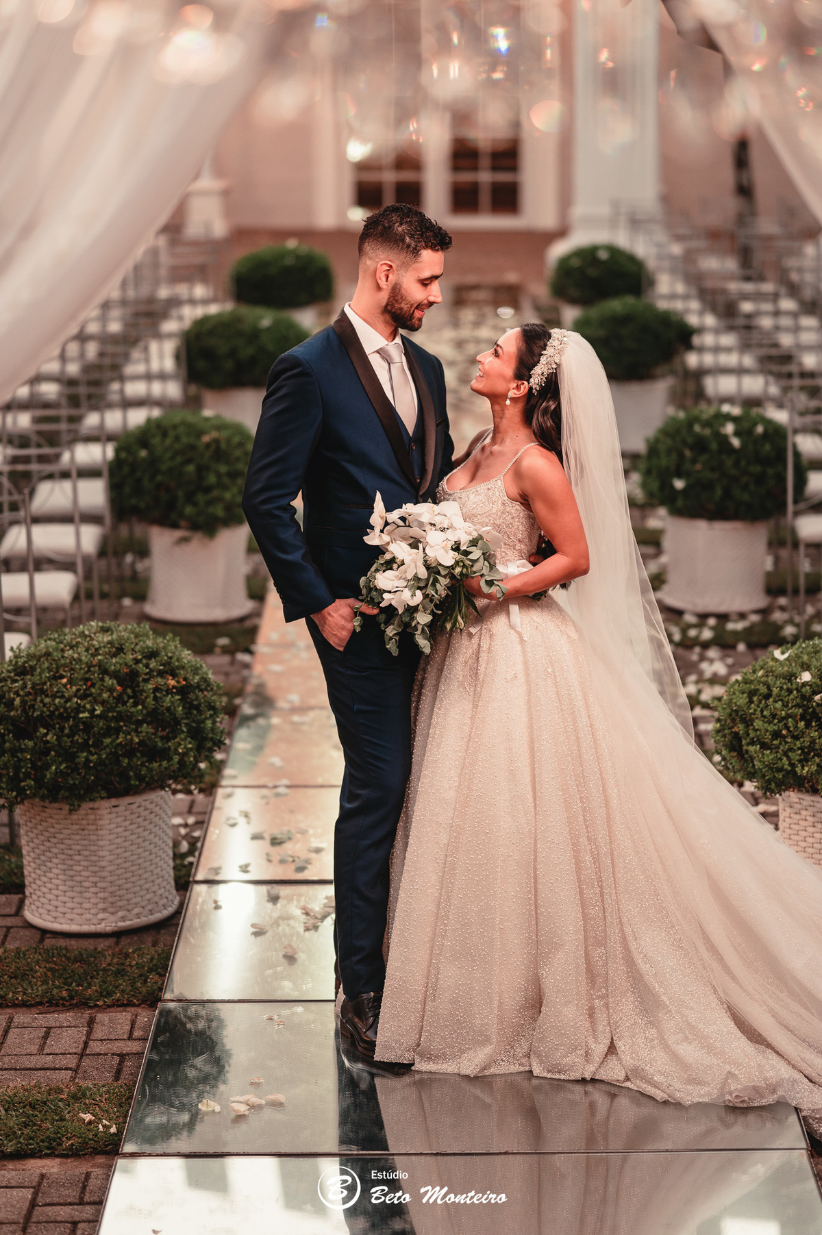 fotografo de casamento - videos de casamento - filmagem - casamento - cinegrafista - filmmaker - wedding - produtora - curitiba - estudio beto monteiro - casal - pre wedding - emma e carlos - castello reale - colombo - casamento externo