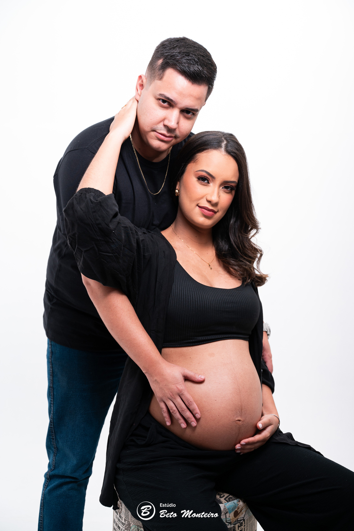Book Gestante e Família em Curitiba - Book de gestante em estúdio - ensaio de gestante - book em estúdio - sessão fotográfica - Grávida - Gestação - Sessão de gestante - Estúdio Beto Monteiro - Jady - Daniel - Samuel