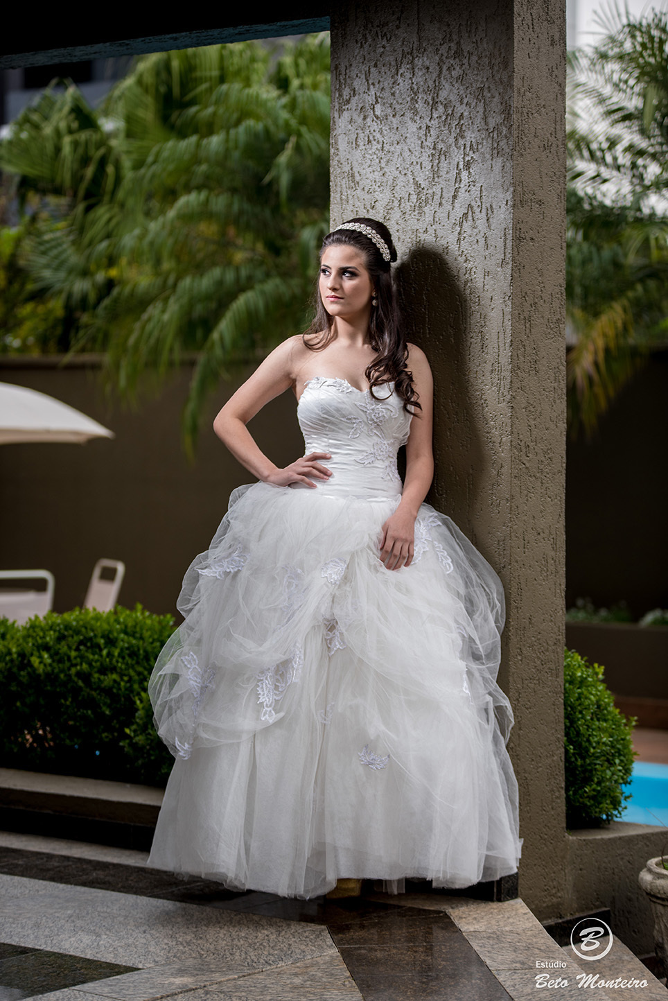 fotografo 15 anos curitiba - cinegrafista 15 anos curitiba - 15 anos curitiba - debutante - aniversario de 15 anos - manuela correa - fotografia - book de fotos - curitiba - estudio beto monteiro - casa donaire - vestido branco