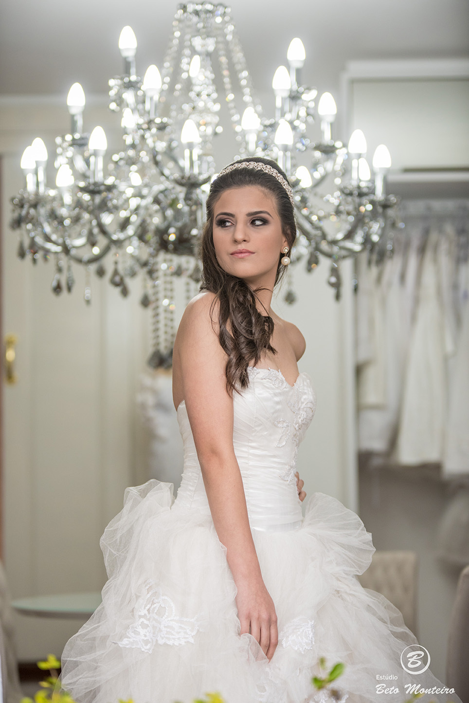 fotografo 15 anos curitiba - cinegrafista 15 anos curitiba - 15 anos curitiba - debutante - aniversario de 15 anos - manuela correa - fotografia - book de fotos - curitiba - estudio beto monteiro - casa donaire - vestido branco
