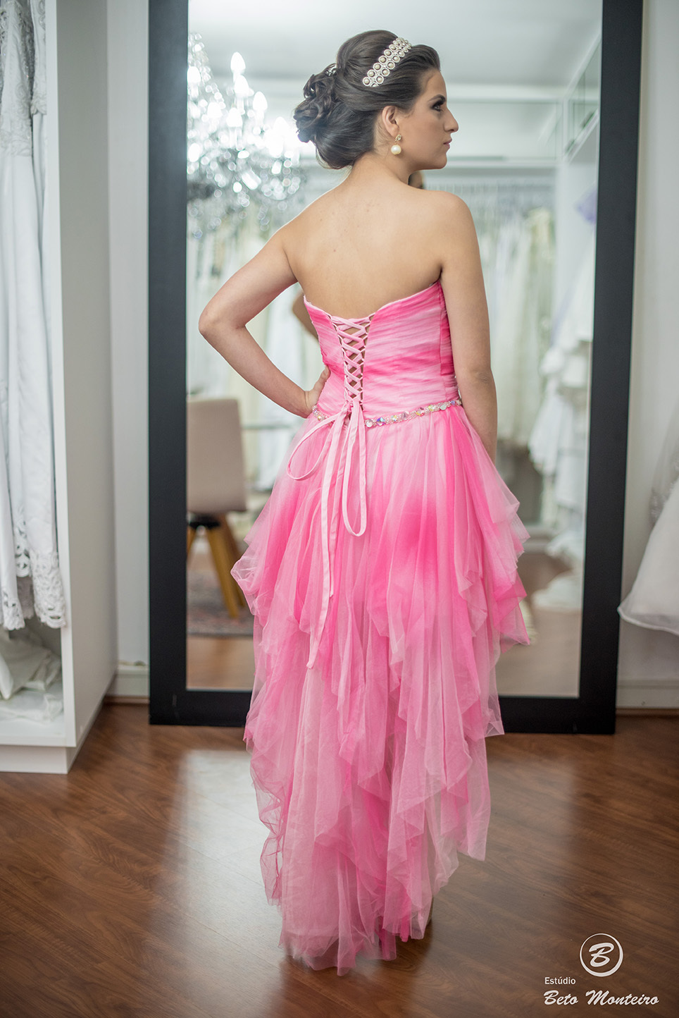 fotografo 15 anos curitiba - cinegrafista 15 anos curitiba - 15 anos curitiba - debutante - aniversario de 15 anos - manuela correa - fotografia - book de fotos - curitiba - estudio beto monteiro - casa donaire - vestido rosa