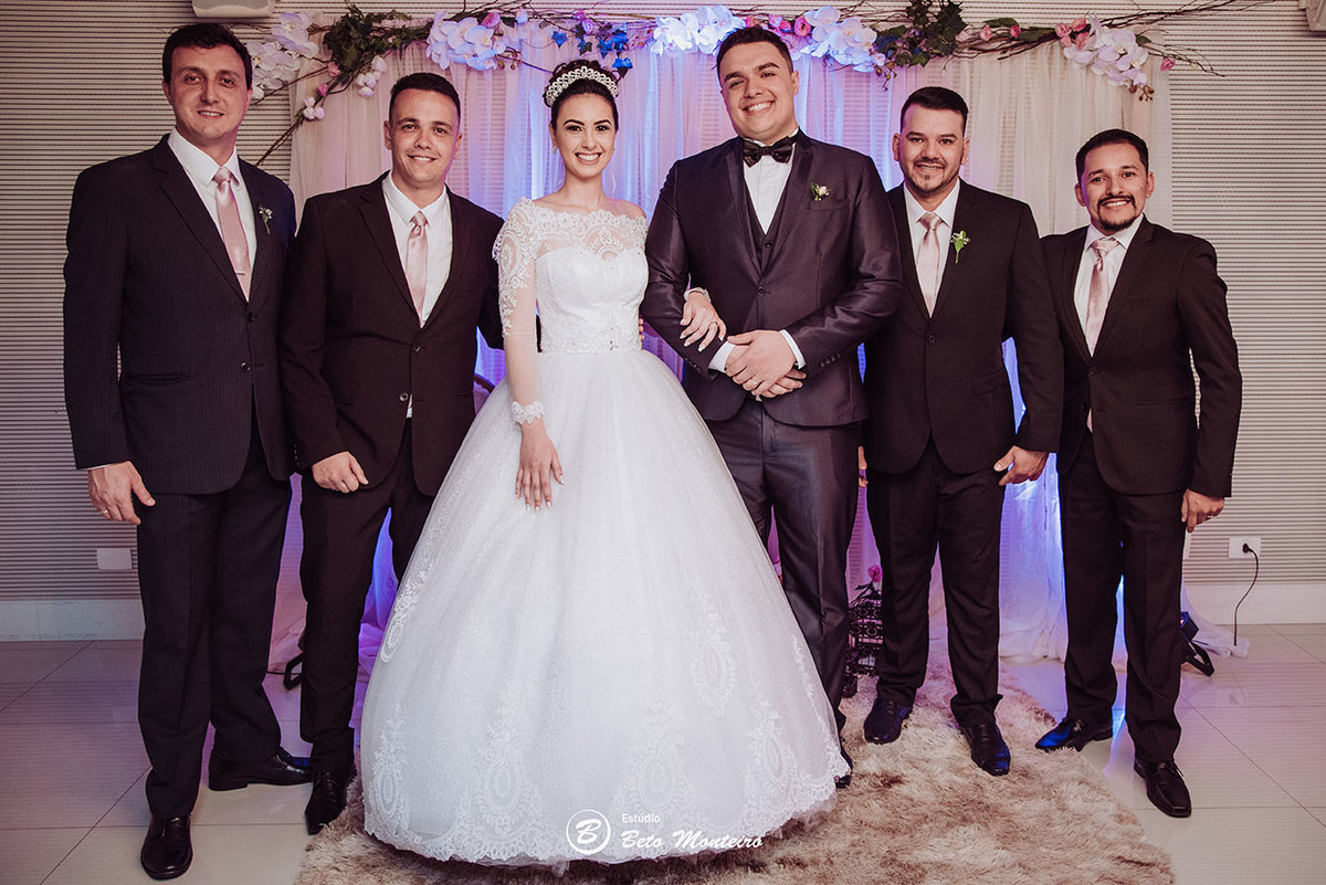 Casamento - Pré-Casamento - Pré-wedding - Trash the dress - Book de casal - Sessão de noivos - Estúdio Beto Monteiro - Curitiba - Deucher Hall - Buffet Deucher - Patricia Stocco e Thomas Maurilio - fotografo de casamento