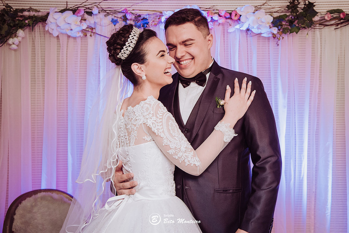 Casamento - Pré-Casamento - Pré-wedding - Trash the dress - Book de casal - Sessão de noivos - Estúdio Beto Monteiro - Curitiba - Deucher Hall - Buffet Deucher - Patricia Stocco e Thomas Maurilio - fotografo de casamento