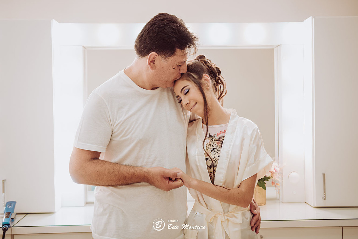 Aniversário de 15 anos - Cobertura fotografica - Cobertura de filmagem - Foto e Filmagem de 15 anos - Debutante - Estúdio Beto Monteiro - Curitiba - fotografo de 15 anos - ohana restaurante - Ananda lima makeup - pink cerimonial