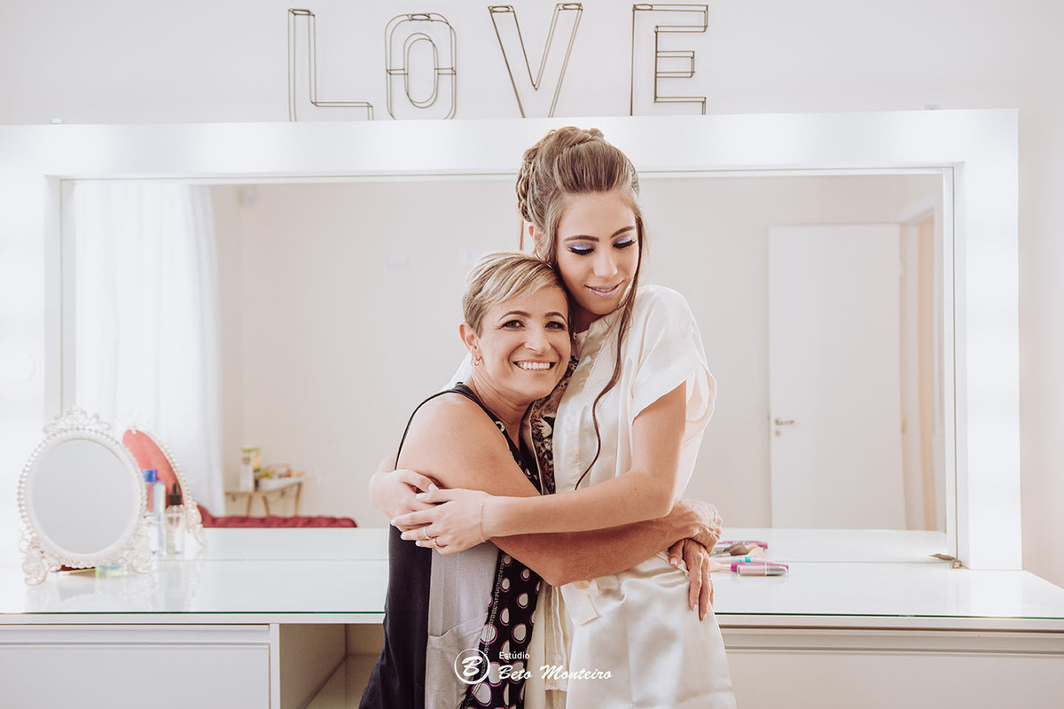 Aniversário de 15 anos - Cobertura fotografica - Cobertura de filmagem - Foto e Filmagem de 15 anos - Debutante - Estúdio Beto Monteiro - Curitiba - fotografo de 15 anos - ohana restaurante - Ananda lima makeup - pink cerimonial