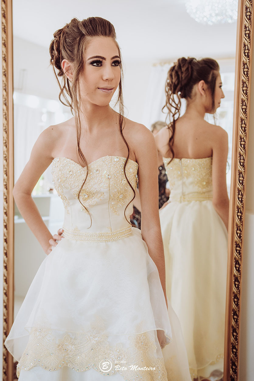 Aniversário de 15 anos - Cobertura fotografica - Cobertura de filmagem - Foto e Filmagem de 15 anos - Debutante - Estúdio Beto Monteiro - Curitiba - fotografo de 15 anos - ohana restaurante - Ananda lima makeup - pink cerimonial