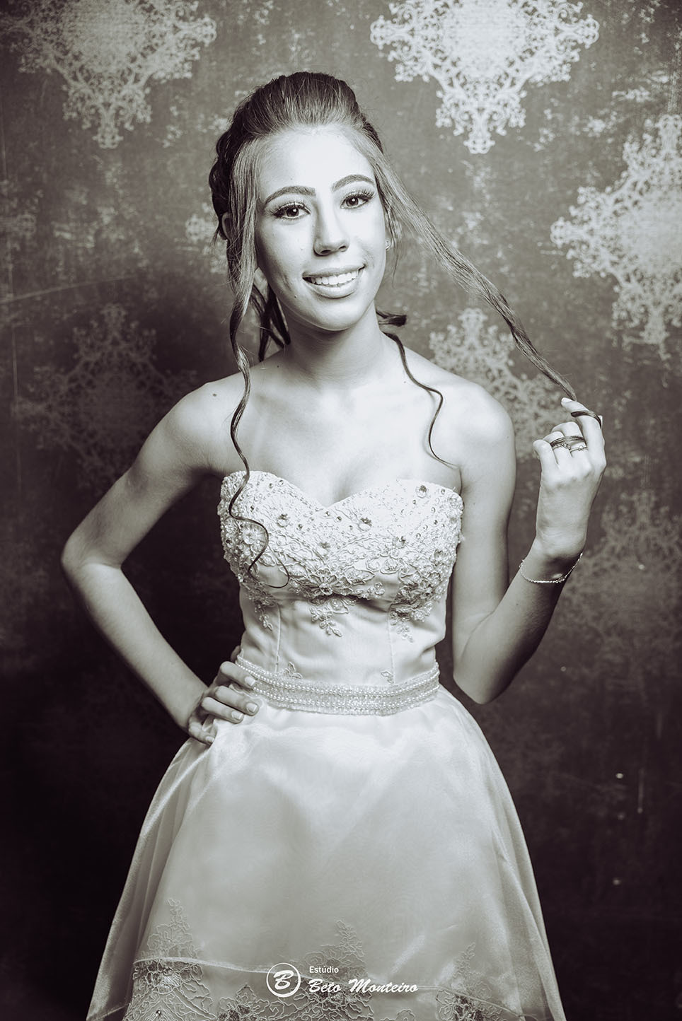Aniversário de 15 anos - Cobertura fotografica - Cobertura de filmagem - Foto e Filmagem de 15 anos - Debutante - Estúdio Beto Monteiro - Curitiba - fotografo de 15 anos - ohana restaurante - Ananda lima makeup - pink cerimonial