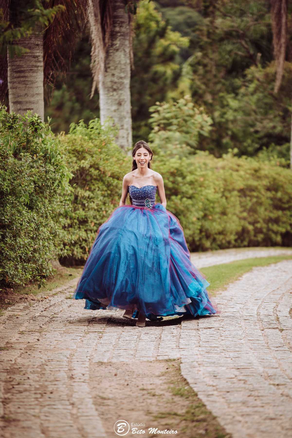 Aniversário de 15 anos - Cobertura fotografica - Cobertura de filmagem - Foto e Filmagem de 15 anos - Debutante - Estúdio Beto Monteiro - Curitiba - fotografo de 15 anos - chacara laggus - sessao de fotos - book de fotos - book de 15 anos