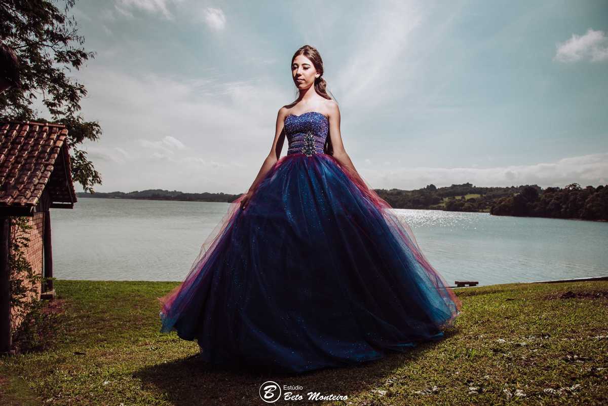 Aniversário de 15 anos - Cobertura fotografica - Cobertura de filmagem - Foto e Filmagem de 15 anos - Debutante - Estúdio Beto Monteiro - Curitiba - fotografo de 15 anos - chacara laggus - sessao de fotos - book de fotos - book de 15 anos