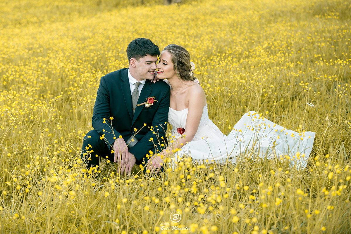 Bruna e Felipe - fotografia em florenca italia europa - fotografo na europa - casamento europa - casal - noivo - noiva - wedding - estudio beto monteiro - noivo curitiba - fotografo - fotografo de casamento - casal no campo - paisagem