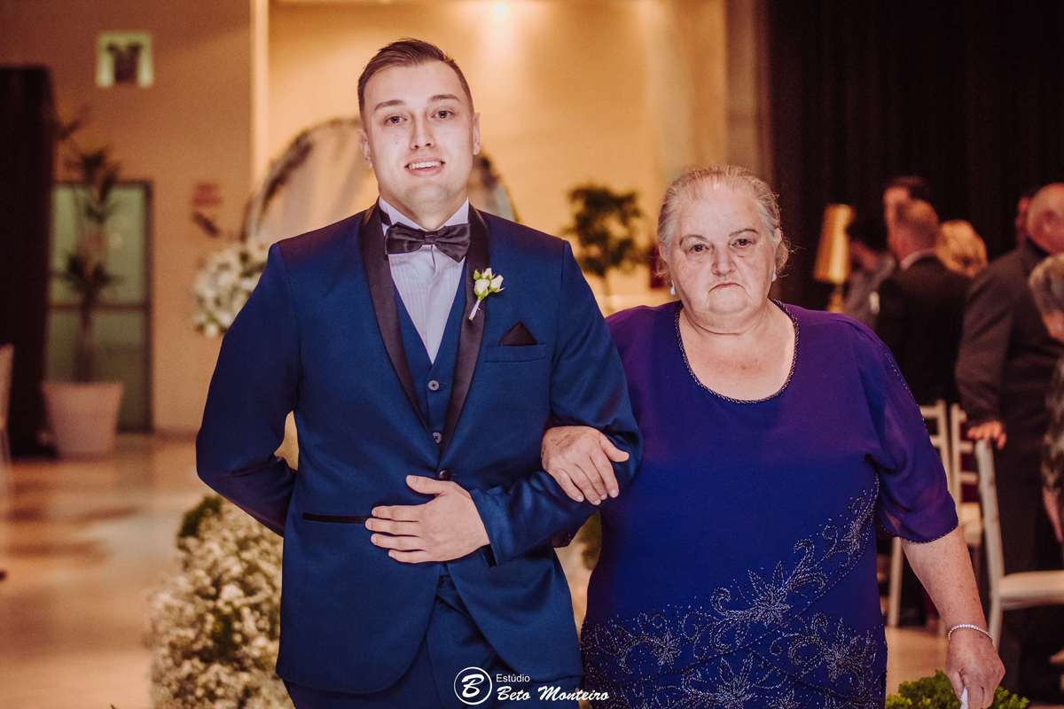 Casamento - Wedding - Pré-Casamento - Cobertura de casamento - foto e filmagem de casamento - Wedding Day - Pré-Wedding - Trash the dress - Estúdio Beto Monteiro - Curitiba - Siciliano - Isabel Cerimonialista - Priscilla e Denis - Hotel ibis