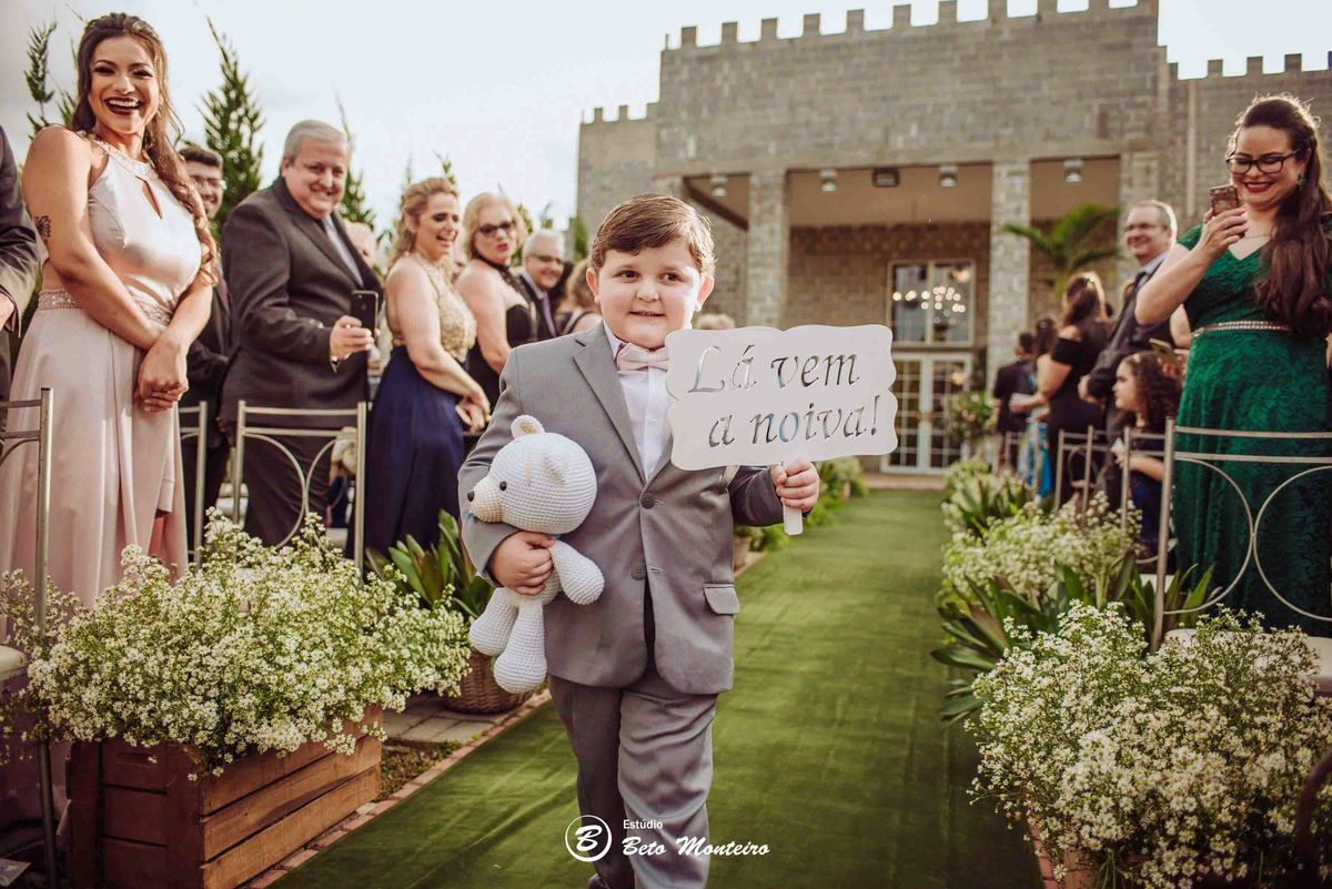 Casamento - Wedding - Pré-Casamento - Cobertura de casamento - foto e filmagem de casamento - Pré-Wedding - noiva - noivo - Estúdio Beto Monteiro - Curitiba - Castello Reale - Sol Cerimonial - Patricia e Gino - Cerimonia ao ar livre - por do sol