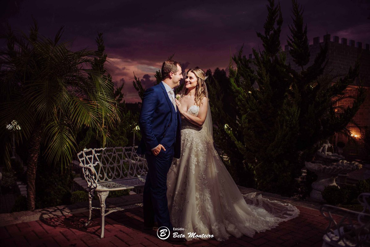 Casamento - Wedding - Pré-Casamento - Cobertura de casamento - foto e filmagem de casamento - Pré-Wedding - noiva - noivo - Estúdio Beto Monteiro - Curitiba - Castello Reale - Sol Cerimonial - Patricia e Gino - Cerimonia ao ar livre - por do sol