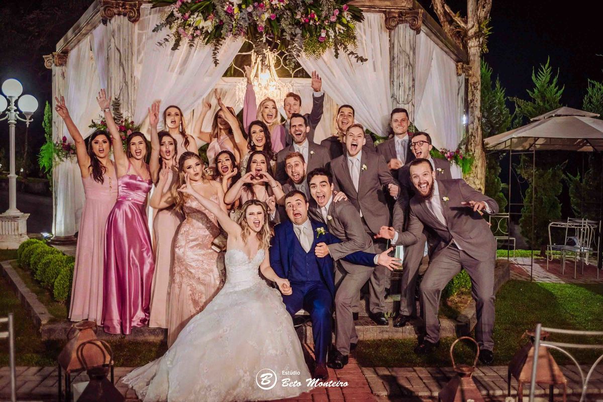 Casamento - Wedding - Pré-Casamento - Cobertura de casamento - foto e filmagem de casamento - Pré-Wedding - noiva - noivo - Estúdio Beto Monteiro - Curitiba - Castello Reale - Sol Cerimonial - Patricia e Gino - Cerimonia ao ar livre - por do sol