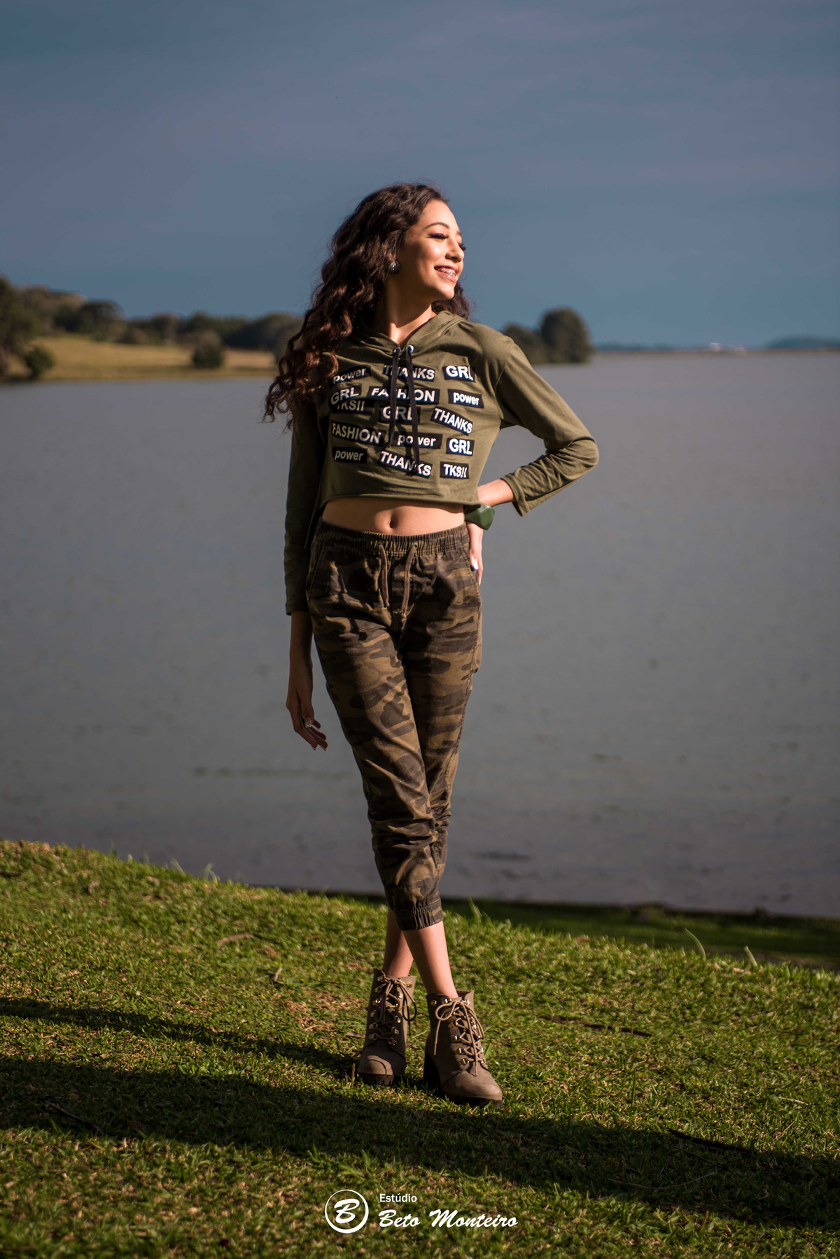 Aniversário de 15 anos - Cobertura fotografica - Cobertura de filmagem - Foto e Filmagem de 15 anos - Debutante - Estúdio Beto Monteiro - Curitiba - fotografo de 15 anos - sessao de fotos - book de fotos - book de 15 anos - laggus eventos - luara