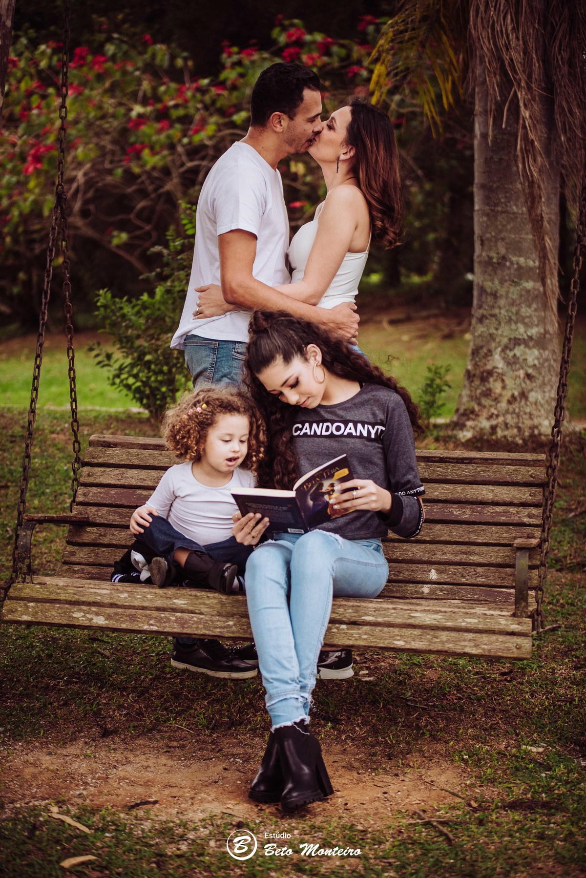 Aniversário de 15 anos - Cobertura fotografica - Cobertura de filmagem - Foto e Filmagem de 15 anos - Debutante - Estúdio Beto Monteiro - Curitiba - fotografo de 15 anos - sessao de fotos - book de fotos - book de 15 anos - laggus eventos - luara