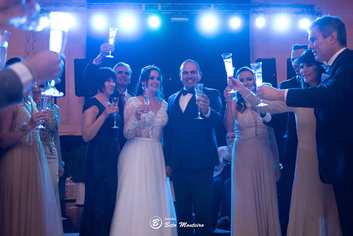 fotografo de casamento - fotografia - videos de casamento - filmagem - casamento - cinegrafista - filmmaker - wedding - produtora - curitiba - estudio beto monteiro - casal - pre casamento - pre wedding - castello reale - miriã e danilo