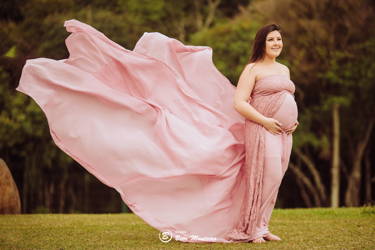 Book Gestante e Familia em Curitiba - Book de gestante lifestyle - Fotos ao ar livre - Grávida - Gestação - Estudio Beto Monteiro - jardim botanico - leticia e ronald
