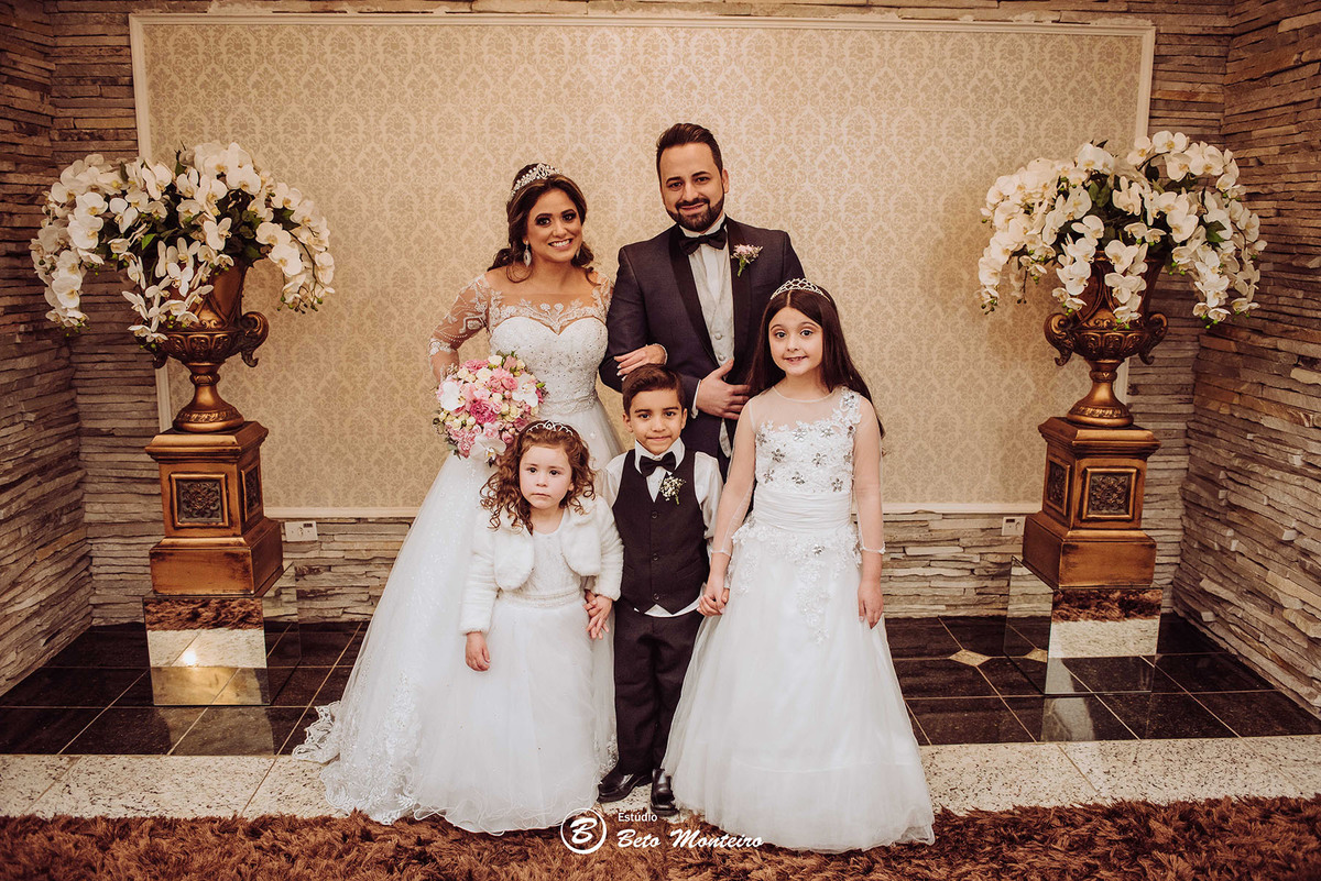fotografo de casamento - fotografia - videos de casamento - filmagem - casamento - cinegrafista - filmmaker - wedding - produtora - curitiba - estudio beto monteiro - casal - castello reale - angela e sandro junior - sol cerimonialista