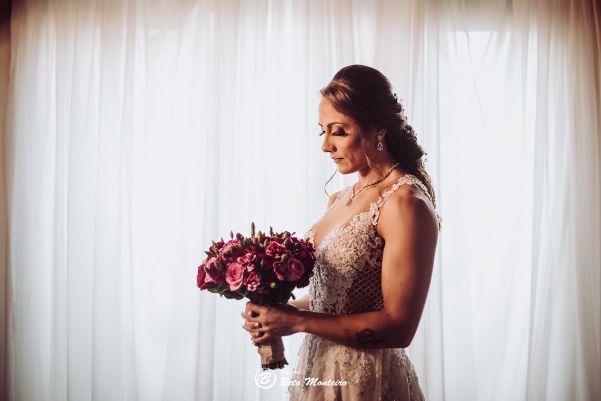 fotografo de casamento - fotografia - videos de casamento - filmagem - casamento - cinegrafista - filmmaker - wedding - produtora - curitiba - estudio beto monteiro - casal - porta romana - andressa e diogo - sol cerimonialista - paroquia perpetuo socorro