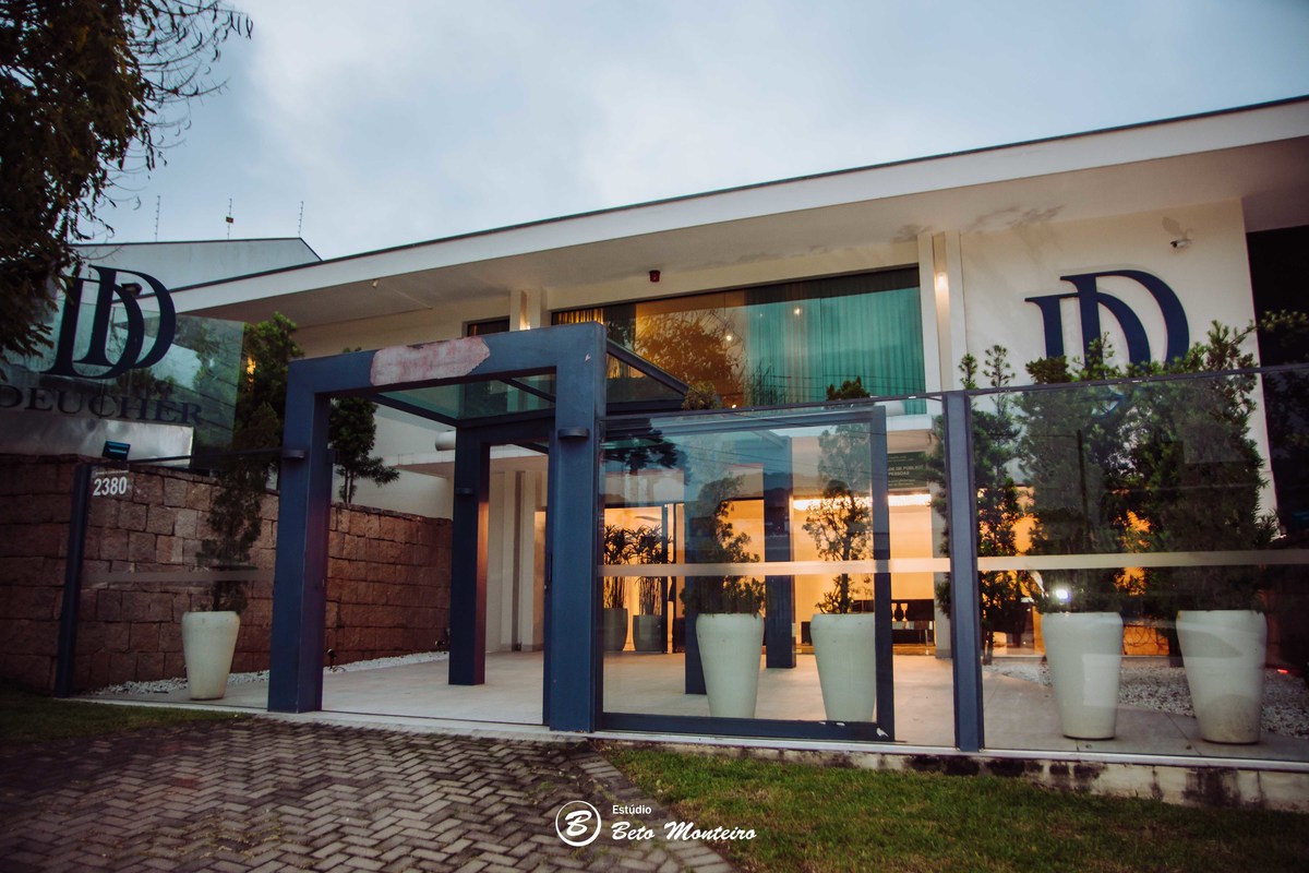 Aline e Sidarta - Bodas - de estanho - Deucher Hall - Buffet - Casamento - Wedding - Pré-Casamento - Cobertura de casamento - filmagem de casamento Curitiba - Pré-Wedding - fotógrafo de casamento Curitiba - Estúdio Beto Monteiro