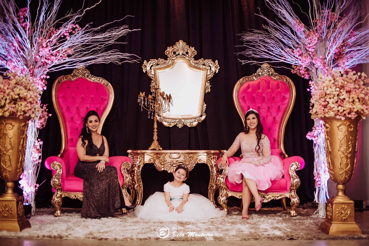 Aniversário de 15 anos - Cobertura fotografica - Cobertura de filmagem - Foto e Filmagem de 15 anos - Debutante - Estúdio Beto Monteiro - Curitiba - fotografo de 15 anos - sessao de fotos - book de fotos - book de 15 anos - fotografo - espaço copa jessyka