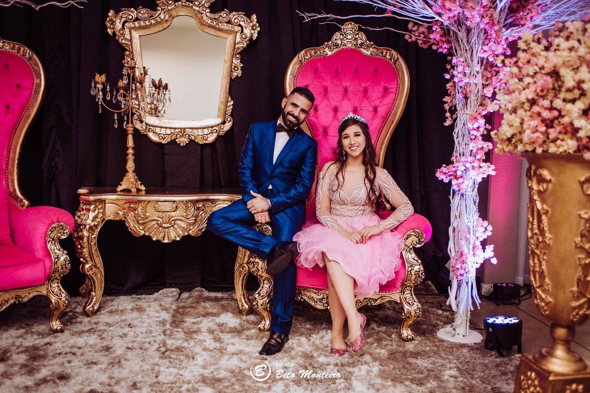 Aniversário de 15 anos - Cobertura fotografica - Cobertura de filmagem - Foto e Filmagem de 15 anos - Debutante - Estúdio Beto Monteiro - Curitiba - fotografo de 15 anos - sessao de fotos - book de fotos - book de 15 anos - fotografo - espaço copa jessyka