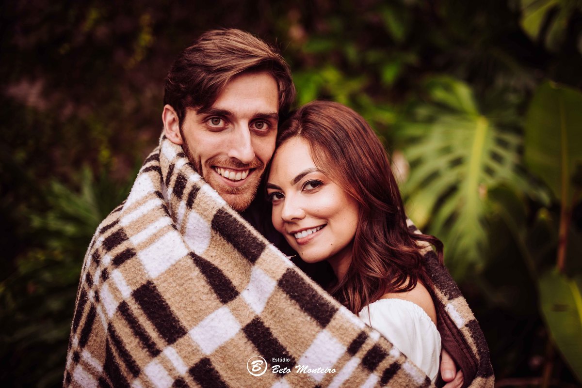 Noivado Renata e Silas fotografo de casamento - fotografia - videos de casamento - filmagem - casamento - cinegrafista - filmmaker - wedding - produtora - curitiba - estudio beto monteiro - casal
