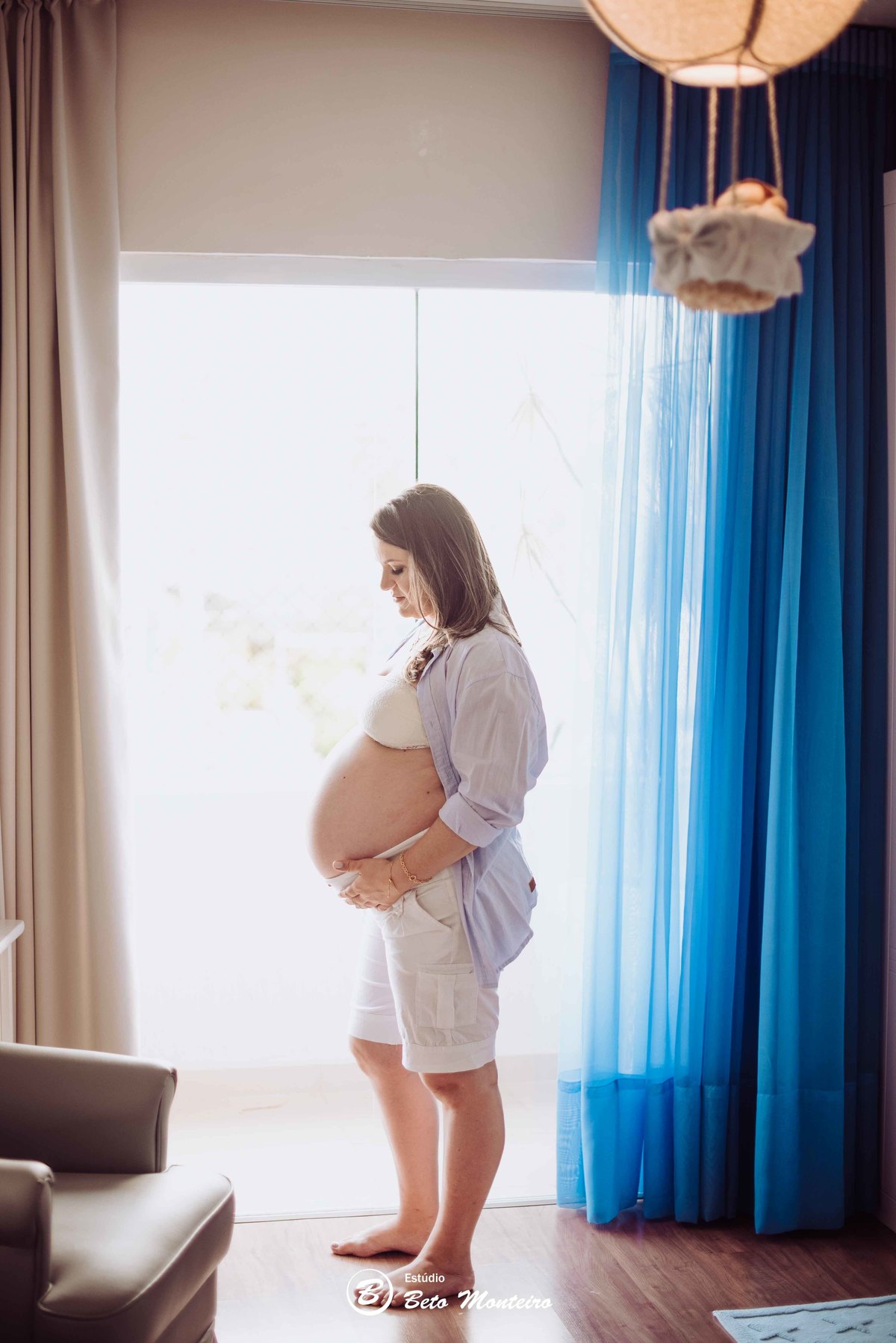 Book Gestante e Familia em Curitiba - Book de gestante lifestyle - Fotos ao ar livre - Grávida - Gestação - Estudio Beto Monteiro - life style - Michelle Miotto - Família - Cachorro