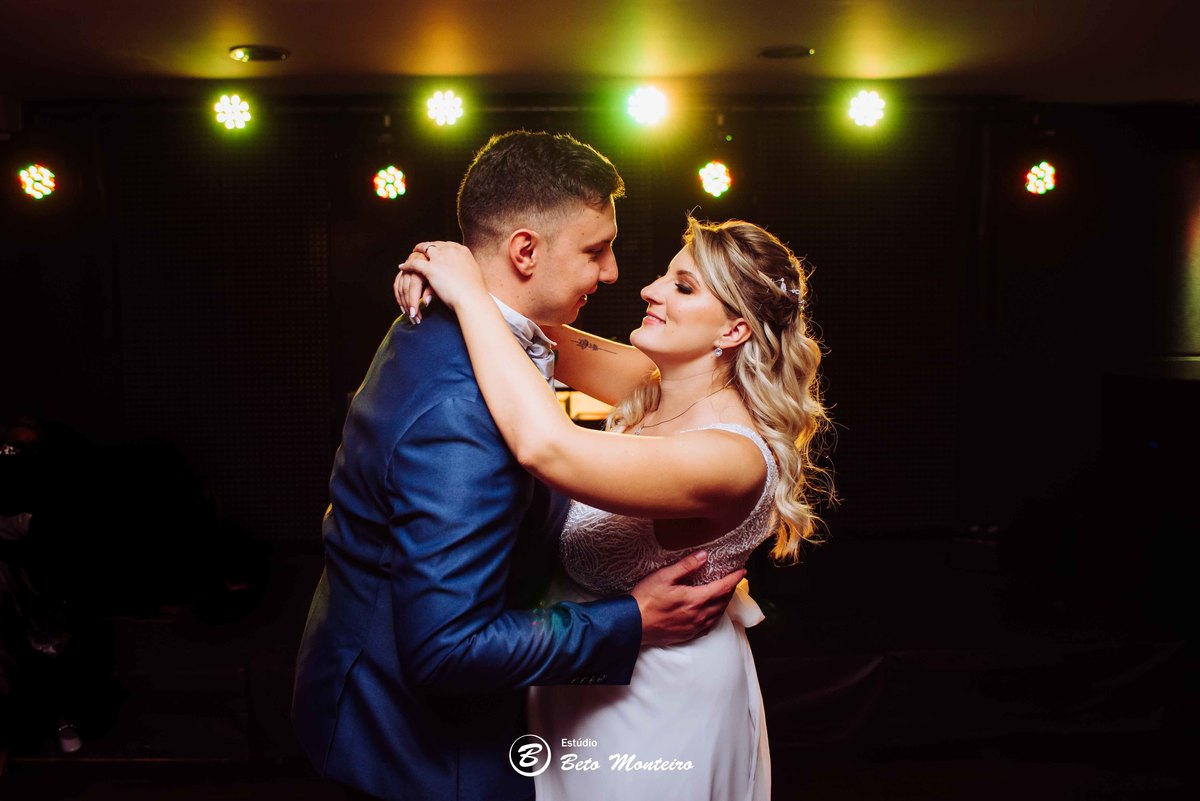fotografo de casamento - fotografia - videos de casamento - filmagem - casamento - cinegrafista - filmmaker - wedding - produtora - curitiba - estudio beto monteiro - casal - tatyana e marcelo - confraria aeder - helena portez
