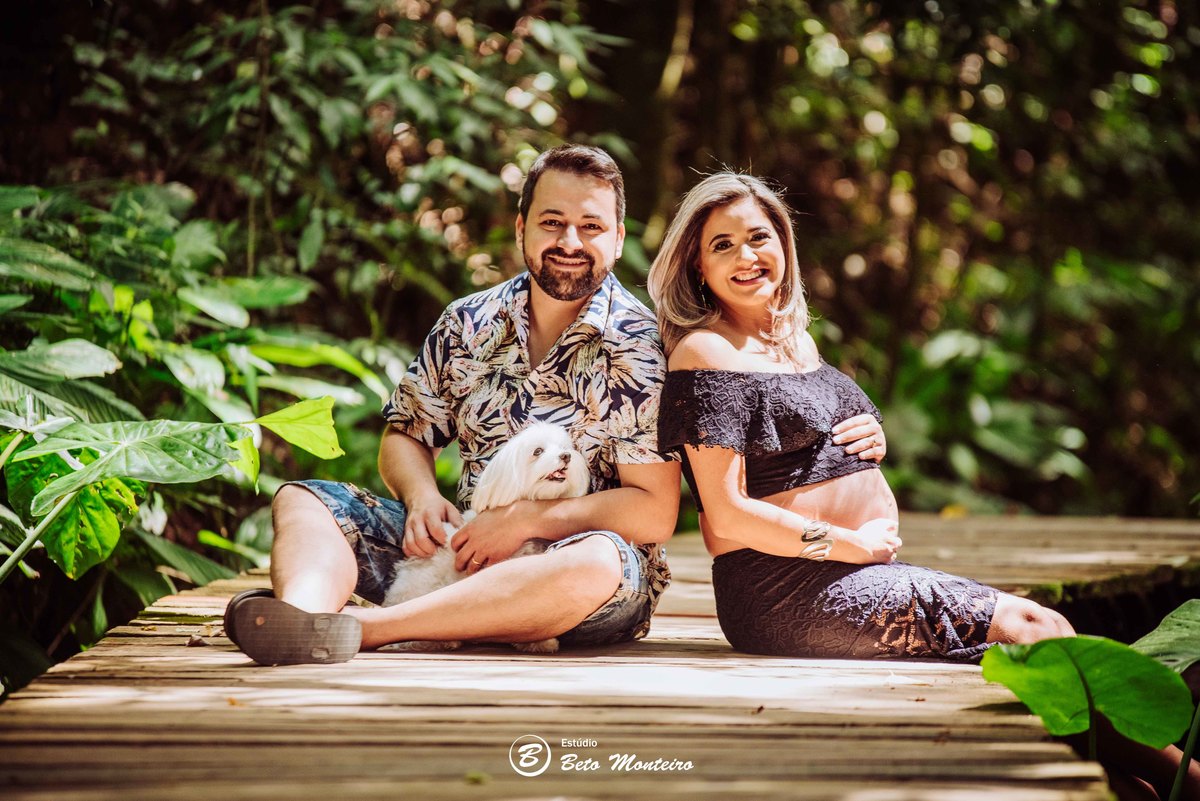 Book Gestante e Familia em Curitiba - Book de gestante lifestyle - Fotos ao ar livre - Grávida - Gestação - Estudio Beto Monteiro - unilivre - universidade livre - angela maria e sandro junior