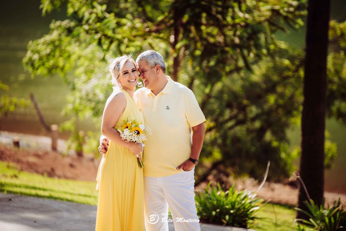 fotografo de casamento - fotografia - videos de casamento - filmagem - casamento - cinegrafista - filmmaker - wedding - produtora - curitiba - estudio beto monteiro - casal - djnifer e julio - pre wedding - chacara belvedere - vestido amarelo