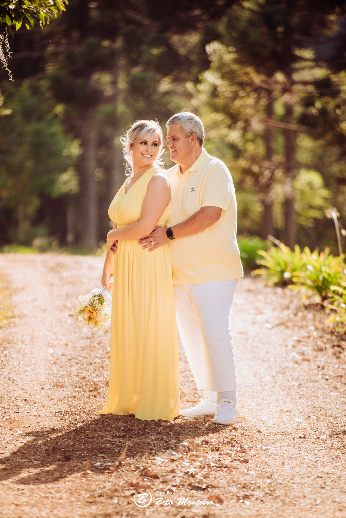 fotografo de casamento - fotografia - videos de casamento - filmagem - casamento - cinegrafista - filmmaker - wedding - produtora - curitiba - estudio beto monteiro - casal - djnifer e julio - pre wedding - chacara belvedere - vestido amarelo