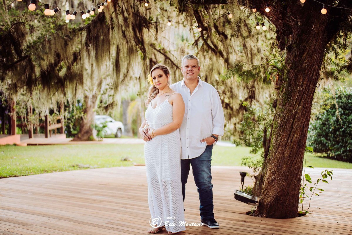 fotografo de casamento - fotografia - videos de casamento - filmagem - casamento - cinegrafista - filmmaker - wedding - produtora - curitiba - estudio beto monteiro - casal - djnifer e julio - pre wedding - chacara belvedere - vestido branco