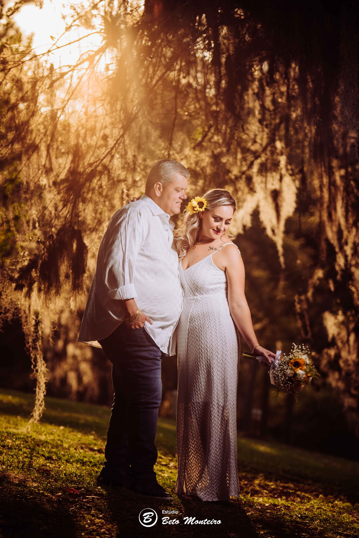 fotografo de casamento - fotografia - videos de casamento - filmagem - casamento - cinegrafista - filmmaker - wedding - produtora - curitiba - estudio beto monteiro - casal - djnifer e julio - pre wedding - chacara belvedere - vestido branco