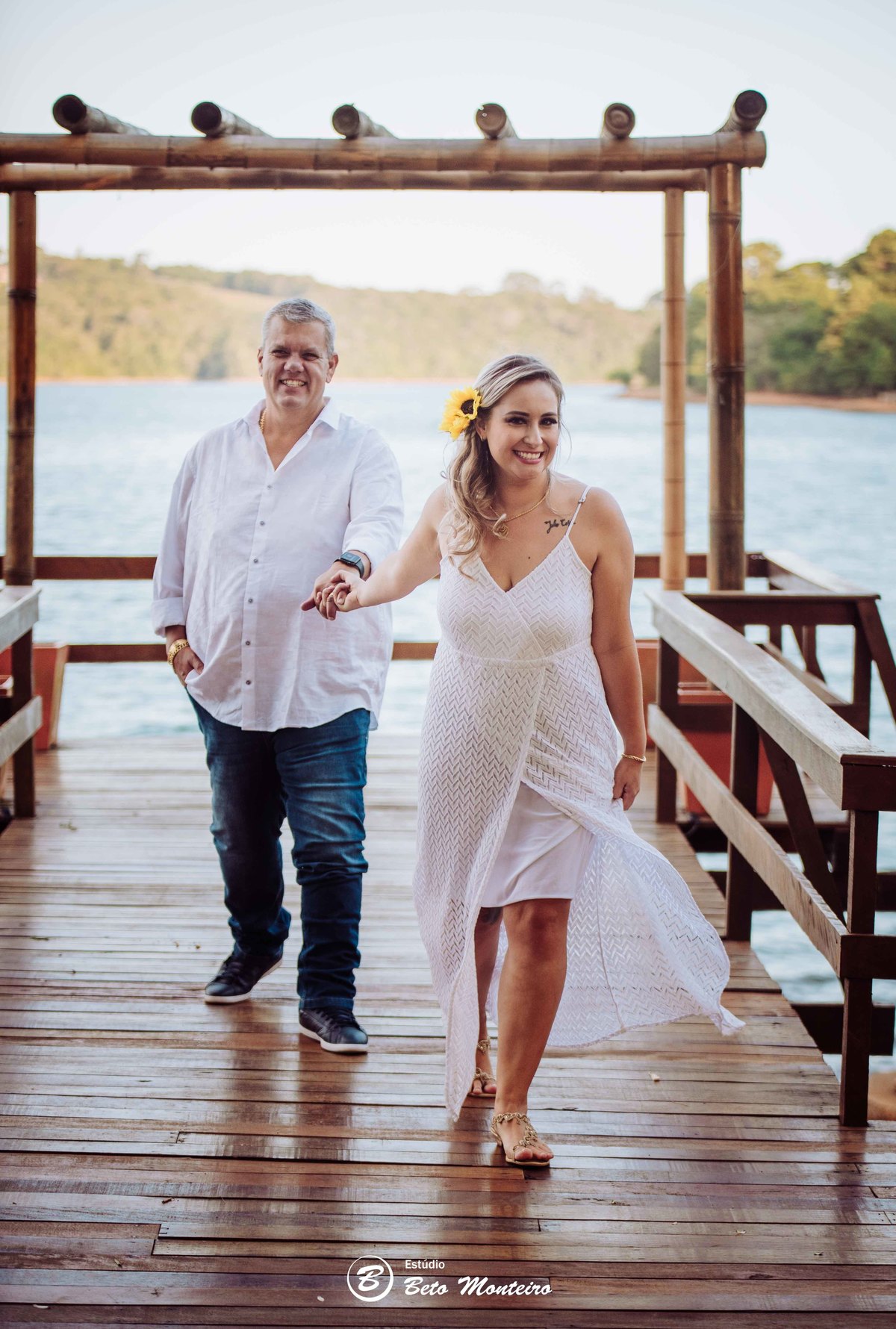 fotografo de casamento - fotografia - videos de casamento - filmagem - casamento - cinegrafista - filmmaker - wedding - produtora - curitiba - estudio beto monteiro - casal - djnifer e julio - pre wedding - chacara belvedere - vestido branco