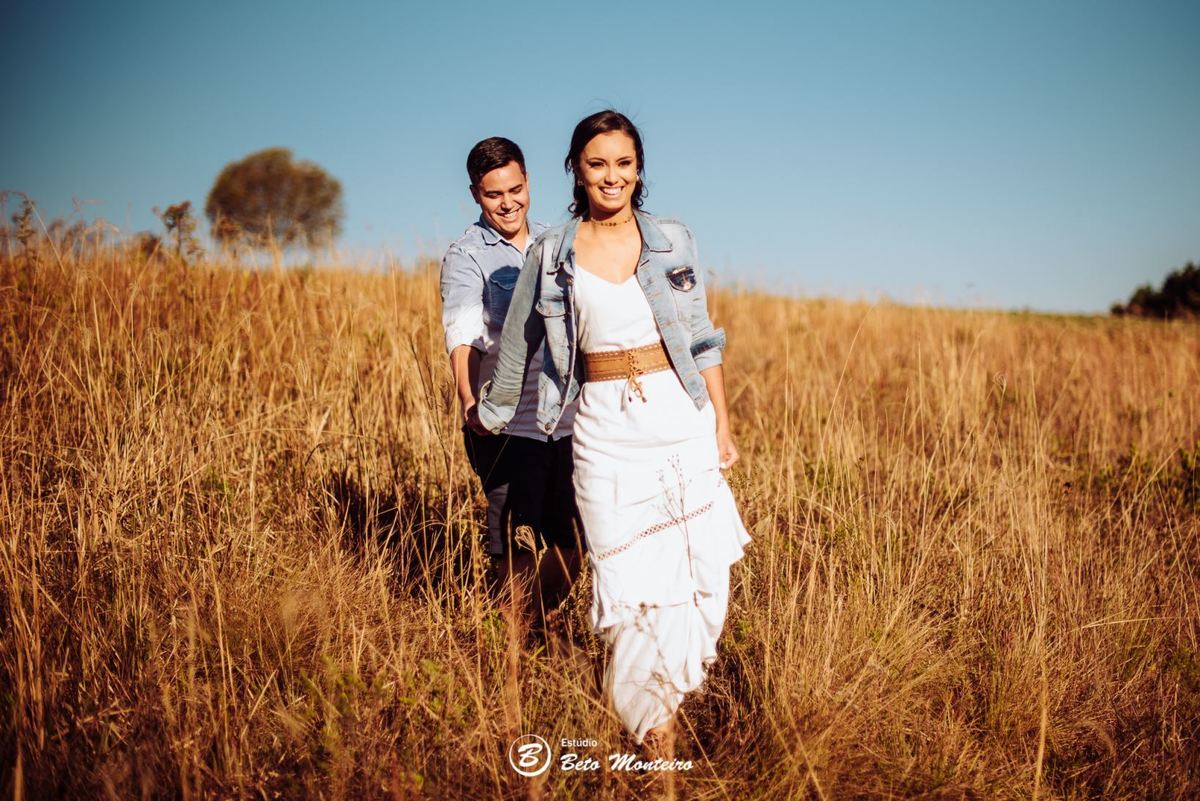 fotografo de casamento - videos de casamento - filmagem - casamento - cinegrafista - filmmaker - wedding - produtora - curitiba - estudio beto monteiro - casal - pre wedding - jady e daniel - cachoeira do alemao - balsa nova - trem - por do sol - sao luiz