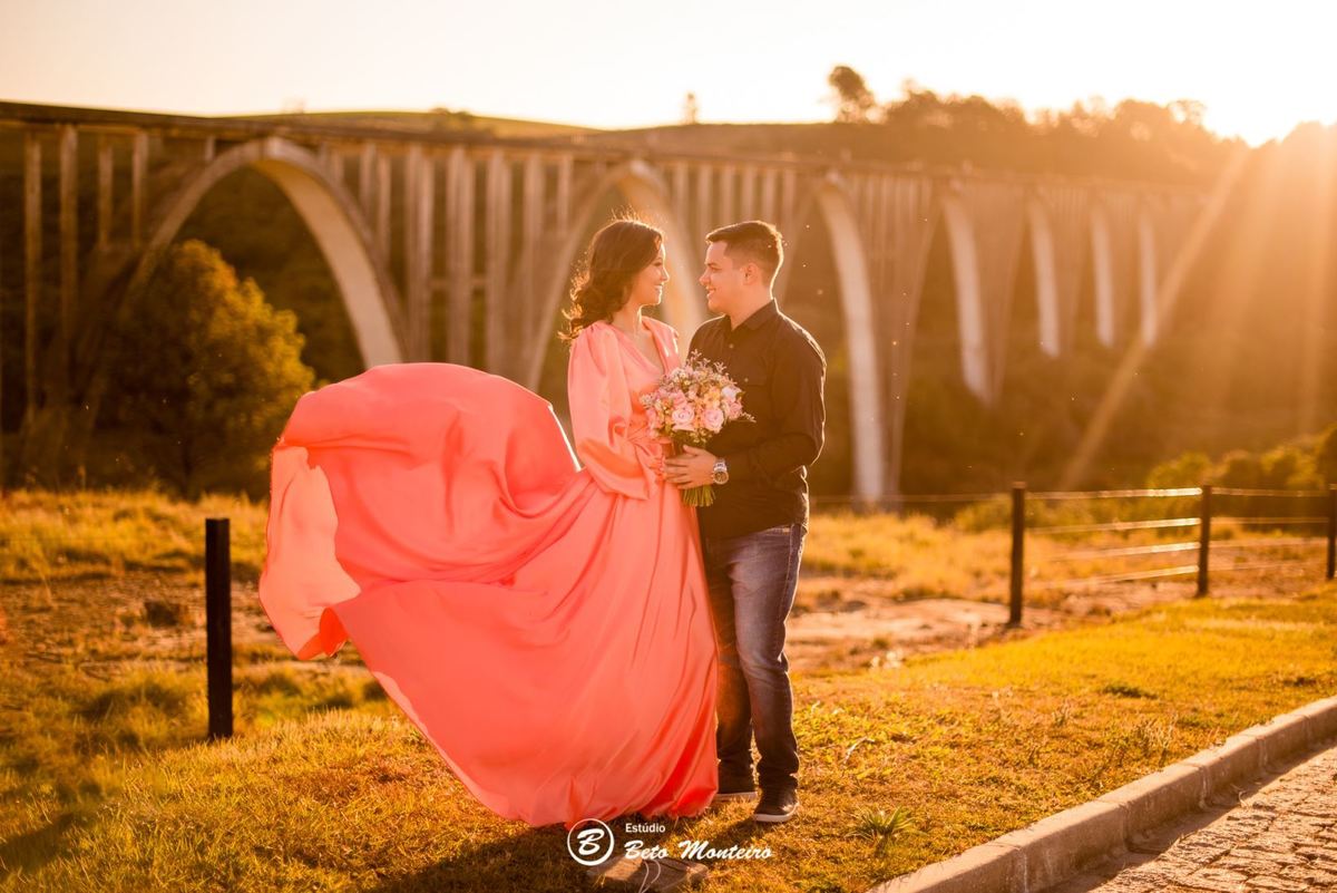fotografo de casamento - videos de casamento - filmagem - casamento - cinegrafista - filmmaker - wedding - produtora - curitiba - estudio beto monteiro - casal - pre wedding - jady e daniel - cachoeira do alemao - balsa nova - trem - por do sol - sao luiz