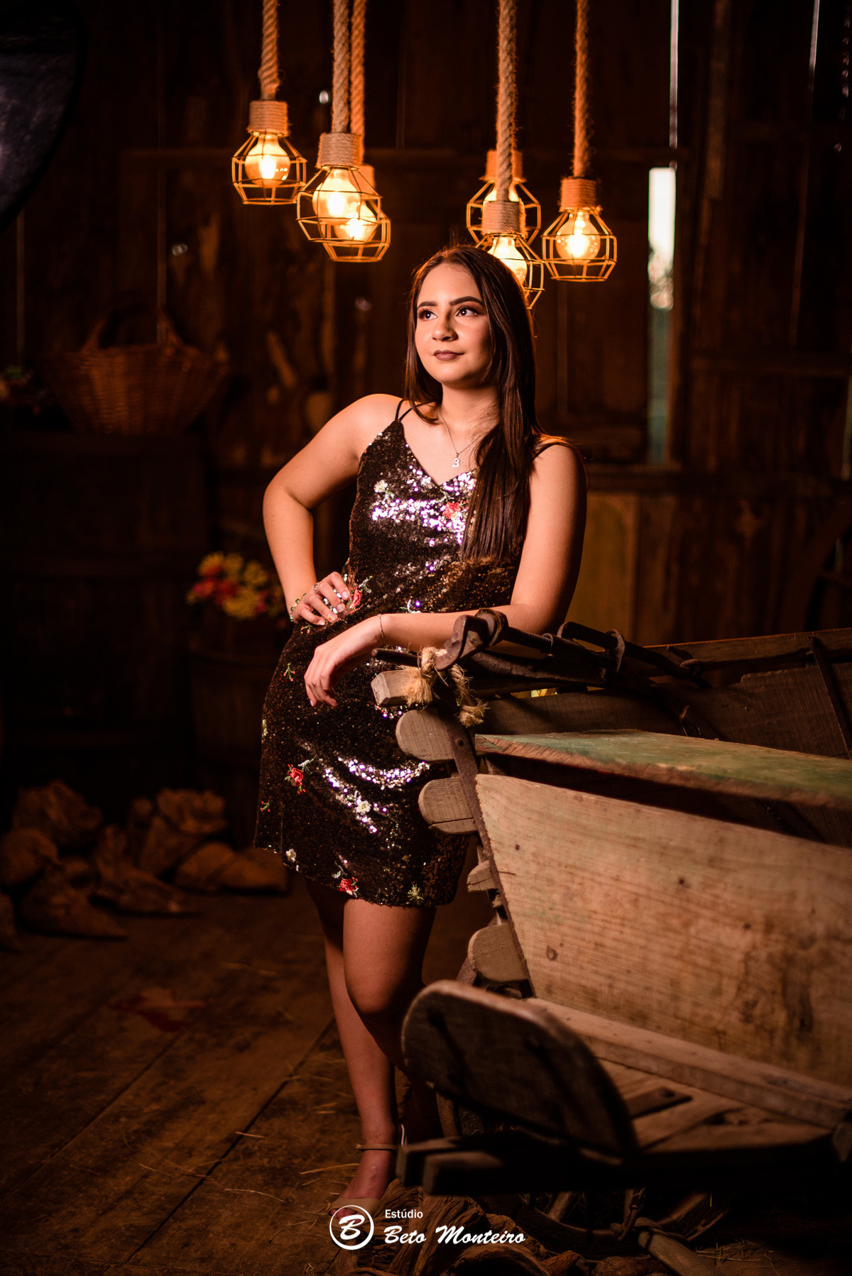 Aniversário de 15 anos - Foto e Filmagem de 15 anos - Debutante - Estúdio Beto Monteiro - Curitiba - fotografo de 15 anos - sessao de fotos - book de fotos - book de 15 anos - fotografo - bianca - família - chacara ienkot