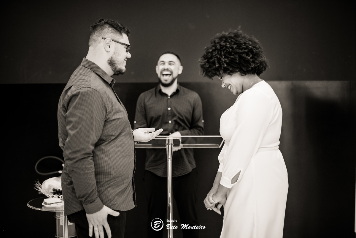 fotografo de casamento - fotografia - videos de casamento - filmagem - casamento - cinegrafista - filmmaker - wedding - produtora - curitiba - estudio beto monteiro - casal - andressa bandera e vicente - cartorio