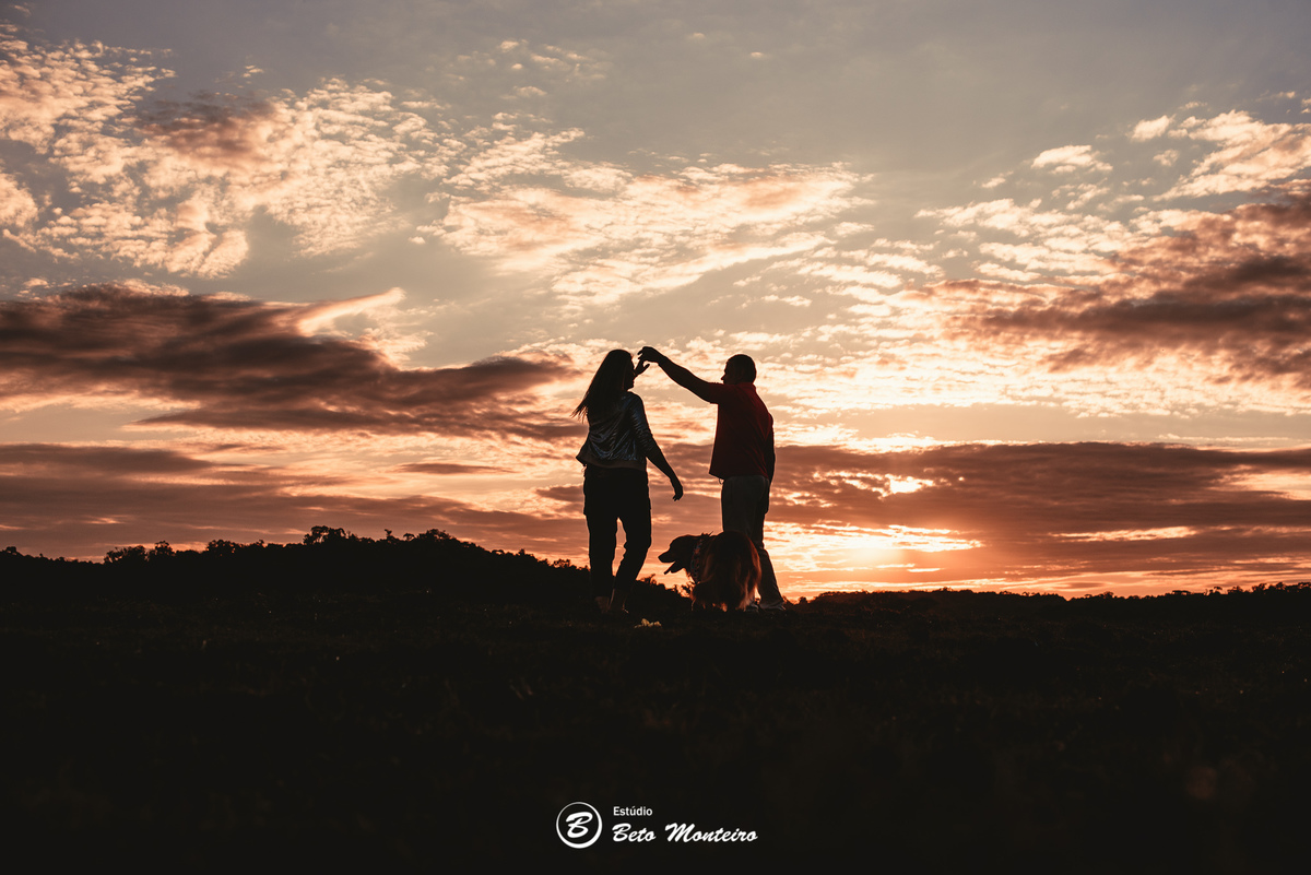 fotografo de casamento - videos de casamento - filmagem - casamento - cinegrafista - filmmaker - wedding - produtora - curitiba - estudio beto monteiro - casal - pre wedding - Mirian e Ulisses e Bella - Pet - Golden - Foto com pet - Familia